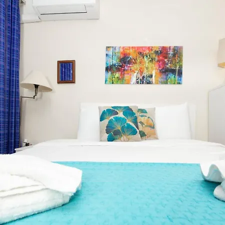 Ghadirabay Seafront With Sea Views By Homely 梅利哈