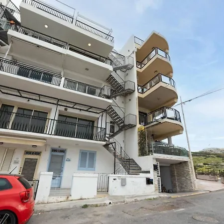 公寓 Ghadirabay Seafront With Sea Views By Homely *