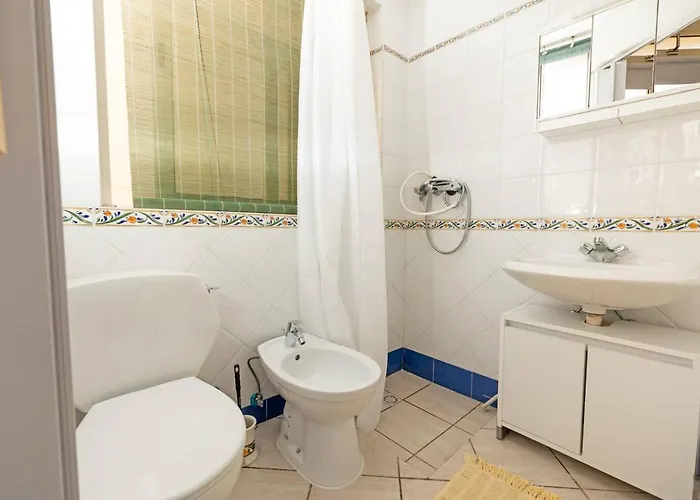 Apartament Ghadirabay Seafront With Sea Views By Homely *