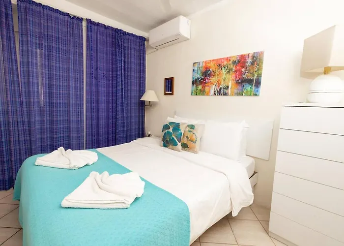 Ghadirabay Seafront With Sea Views By Homely *