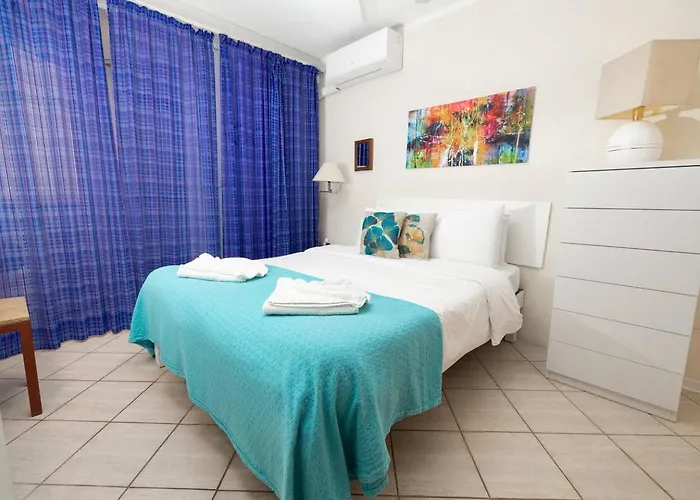 Apartament Ghadirabay Seafront With Sea Views By Homely *