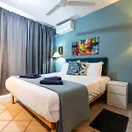 Appartamento Ghadirabay Seafront With Sea Views By Homely *