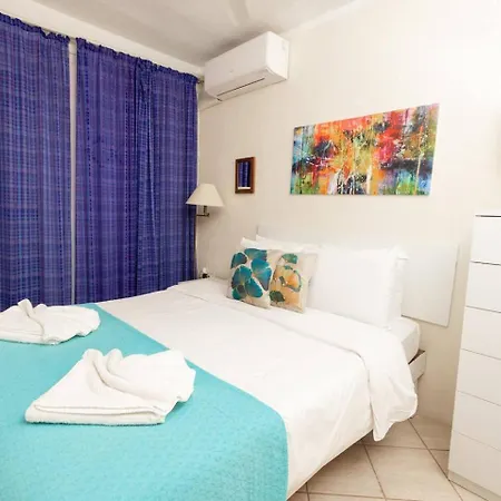 Ghadirabay Seafront With Sea Views By Homely *