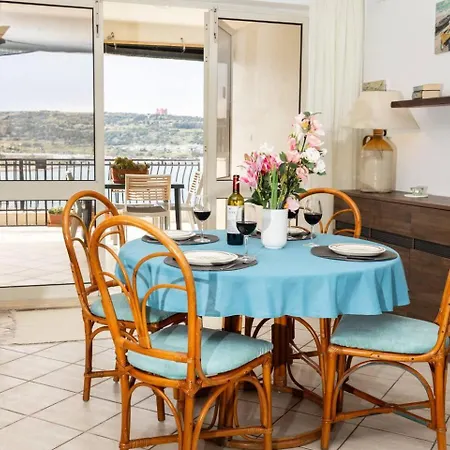 Apartament Ghadirabay Seafront With Sea Views By Homely