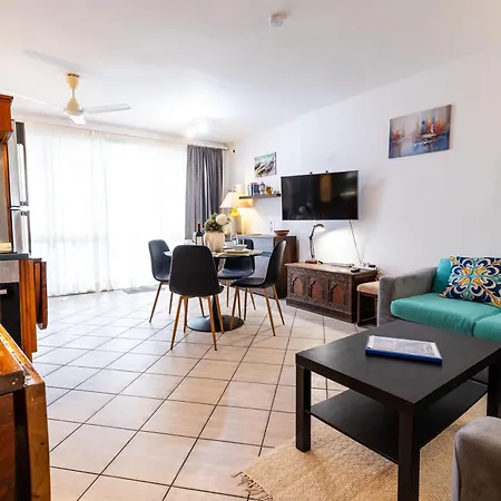 Ghadirabay Seafront With Sea Views By Homely Appartement